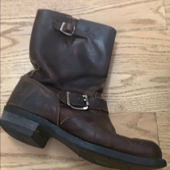 FRYE DISTRESSED BROWN LEATHER BIKER BOOTS SIZE 7M - Picture 2 of 8